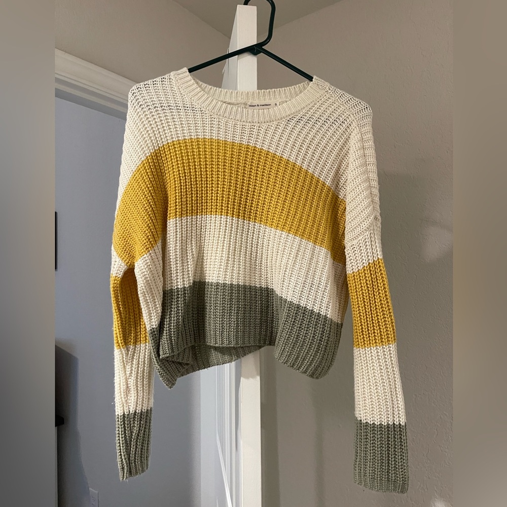Color block sweater